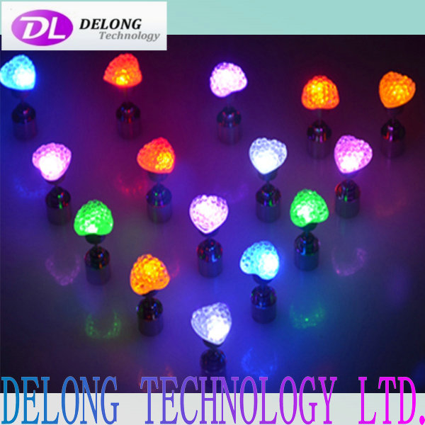 customized hot selling cheap heart led stud earrings for party and festival